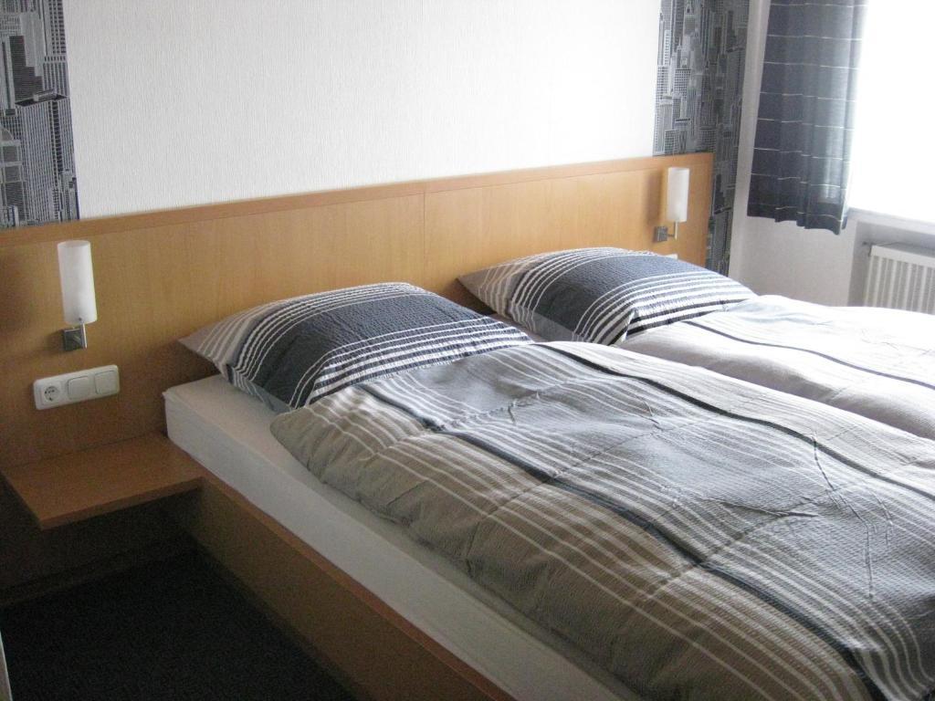 Gasthaus Am Brunnen Illerich Room photo